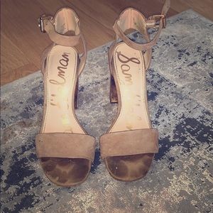 Sam Edelman tan suede block heel, size 6. SO COMFY
